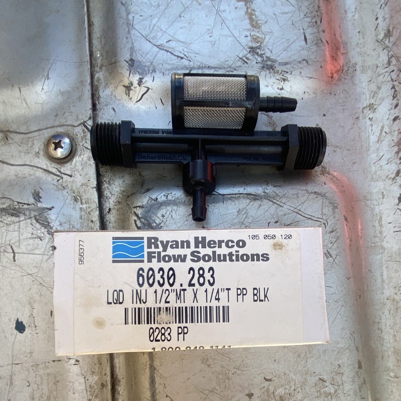 Ryan Herco Flow Solutions Mazzei 283 Injector 1/2in MT x 1/4in PT PP Black