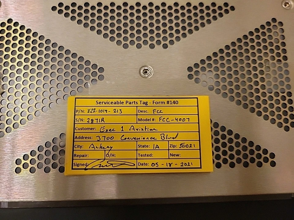 Boeing 767, 777 FCC-4007; P/N 822-1019-213; Computadora de control de vuelo Foto 2 de 4