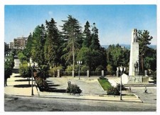 VIBO VALENTIA (021) - VIBO VALENTIA Monumento a Luigi Razza e Villa - FG/Non Vg