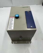 Schneider Electric TeSys IEC Enclosed Starter LE1D183A72 120-240 Volts 1-3 HP