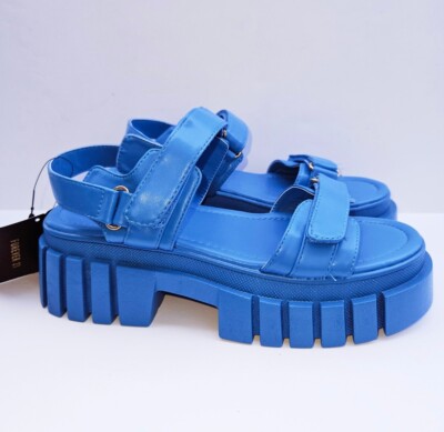Forever 21 women monolith chunky heel sandals blue size
