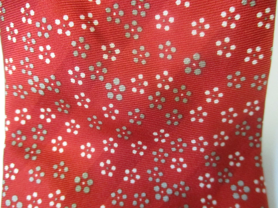 Gravata masculina GIVENCHY 100% seda listrada vermelha e estampa floral margarida - Imagem 2 de 3