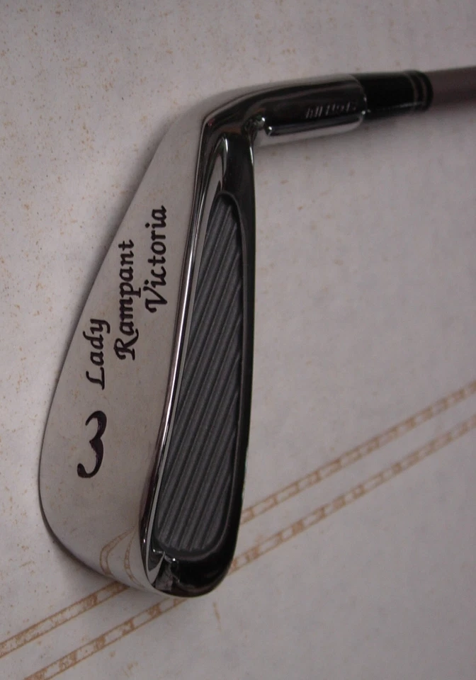 g7 NOS 1990's Slotline LADY RAMPANT VICTORIA 3-PW Graphite Shaft RH PETITE - Image 3 of 4