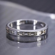 Size 8.25, vintage sterling silver 925 statement band ring with cluster cz