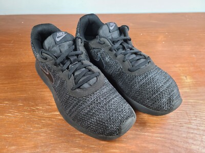 womens all black nike tanjun