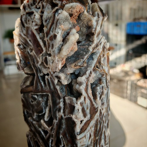 9.46LB Polishing and repairing of natural sphalerite crystal columns 4300g - Picture 16 of 18