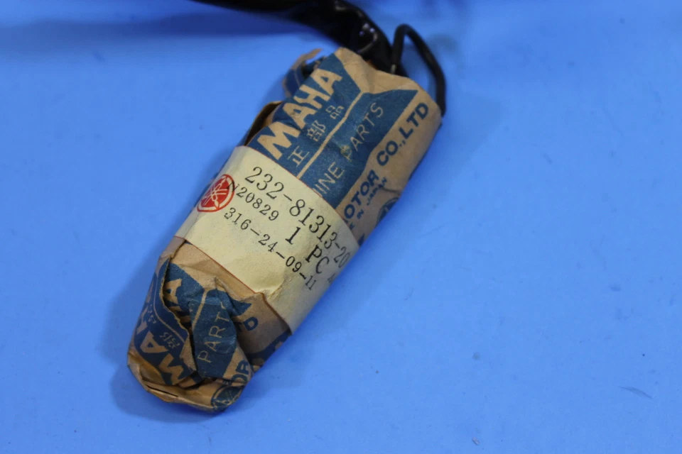 Bobina de iluminação NOS Yamaha fabricante de equipamento original 1 1970-1971 G6 S 1972 G7 S 232-81313-20 - Imagem 2 de 4