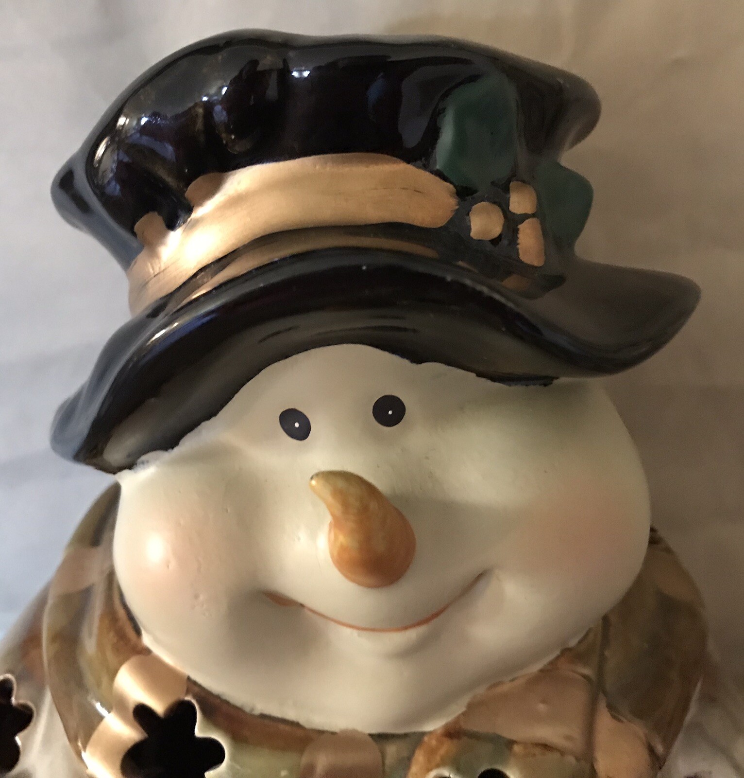 Kirklands Potters Garden Ceramic Snowman Tea Light Holder 9 Inch Candy