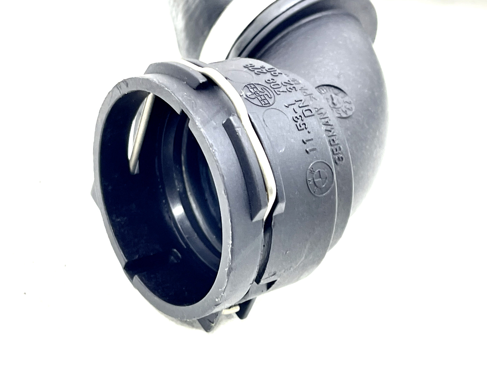 2010-2015 BMW X1 E84 2.0L ENGINE RADIATOR LOWER WATER COOLANT HOSE TUBE 7612445