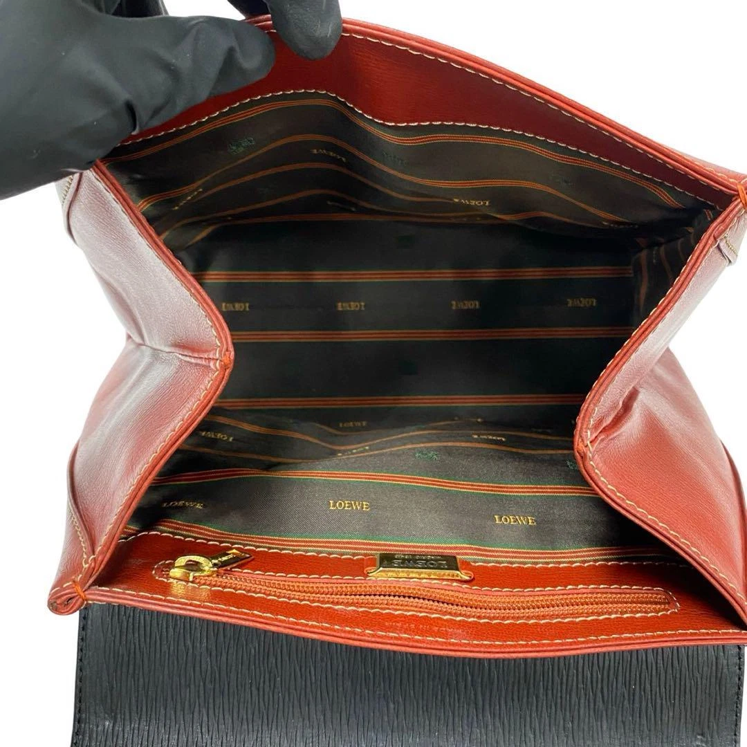 Borsa donna vintage Loewe Loe Berrus Sques pelle 2 vie tracolla rossa nera limitata