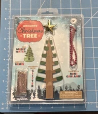Toysmith Amazing Christmas Tree - NIP