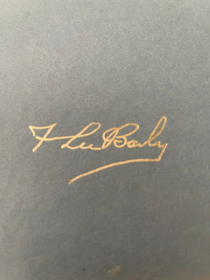 How to Protect Yourself Against Cops by F. Lee Bailey 1982 Hardcover Dust Jacket - Image 4 of 4