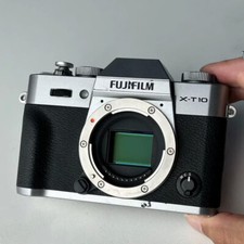Fuji Fujifilm X-T10 16.3MP Digital Mirrorless Camera Silver - Body Only