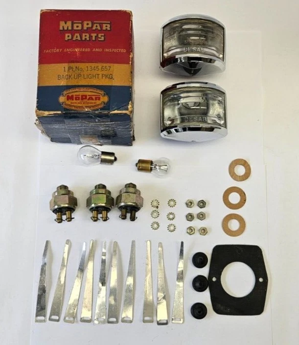 Dodge Desoto 1950-1952 paquete de luces de luz de respaldo izquierda + derecha 1345657 NOS Foto 2 de 4