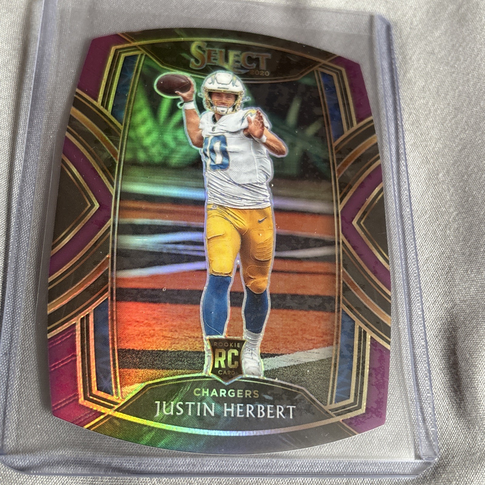 Justin Herbert 2020 Panini Select Club Level 244 Purple Prizm DieCut Chargers RC