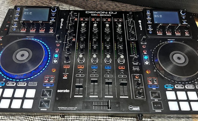 Denon DJ MCX8000 Standalone DJ Controller Engine aus Japan
