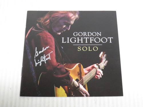 Signed Gordon Lightfoot Solo Rock Folk Cd Booklet ONLY