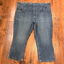 Lee Slim Fit Mid Rise Sculpting Pull-On Capri Jeans Womens Sz 18 Cropped Stretch