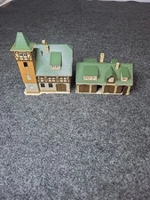 Vollmer 21072  20990 N Scale German Fire Station/ Brigade + Garage  Assembled 