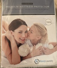 TWIN BED Soft Hypoallergenic Waterproof Premium Mattress Protector - White NEW