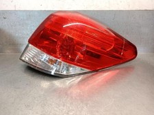 Feu arrière Subaru LEGACY