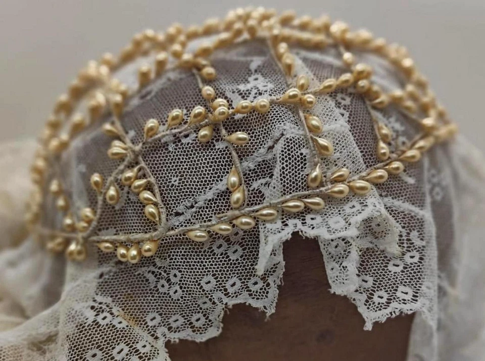 ANTIQUE 1920s  HAT WAX BUDS PEARLY FLAPPER  WEDDING BRIDAL,CAP CLOCHE,HEADPIECE - Image 2 of 4