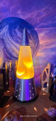 2002 Lava Lite Model 6625 Wizard Series Lava Lamp