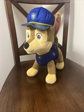 PAW Patrol, Talking Chase 30.5-cm-tall Interactive Plush Toy with Sounds, Phrase