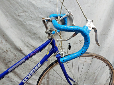 1983 Schwinn Caliente Road Bike 17