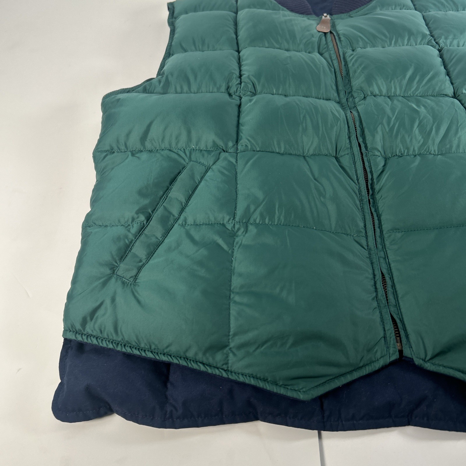Eddie Bauer Down Blizzard Proof Jacket Puffer Ves… - image 4