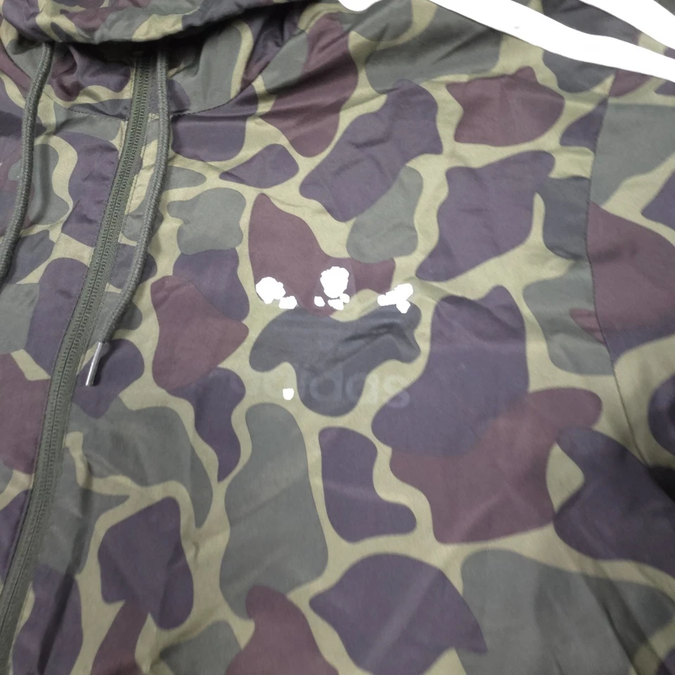 Chaqueta Adidas Para Hombre MEDIANA Verde Cortavientos Camuflaje Con Capucha Invierno Talla M Foto 2 de 4