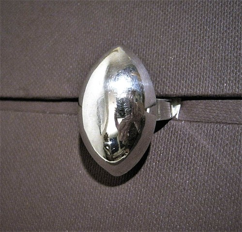 Anello, argento 925, corpo cavo bombato, lunghezza 3,3 cm, larghezza 2 cm - Foto 1 di 2