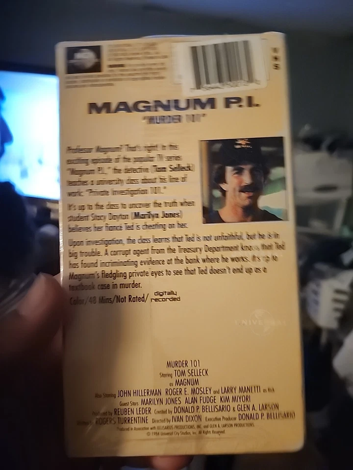 Magnum P.I.  - Murder 101 (, 1993) Tom Selleck, John Hillerman SEALED - VHS Movi - Image 2 of 2