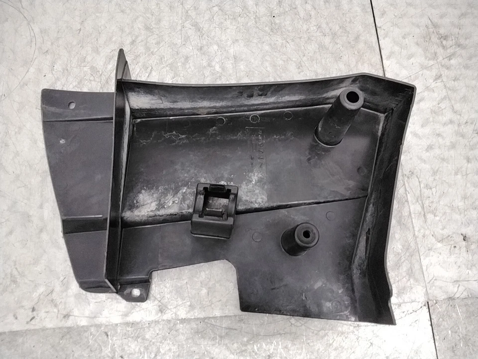 Can-Am Outlander 400 2007 4x4 HO OEM panel protector contra salpicaduras de barro delantero derecho Foto 2 de 4