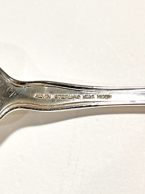 ONE Alvin Sterling Silver Chateau Rose Fork 45.4 Grams No Monogram
