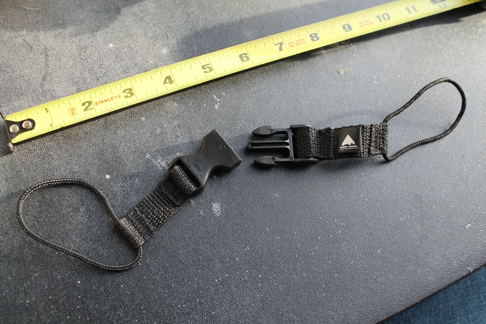 Snowboard Short Least Heavy Duty Black Buckle Lock Sno Zone 90's Vintage Leash
