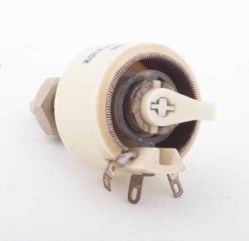 68 Ohm 3 W WIREWOUND POTENTIOMETER VARIABLE TRIMMER RESISTOR PPB-3V - Picture 3 of 5