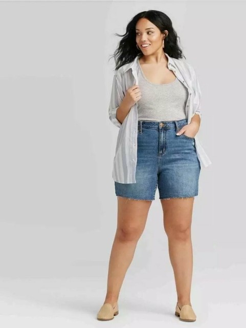 High-rise BOYFRIEND 18w Jean Shorts 