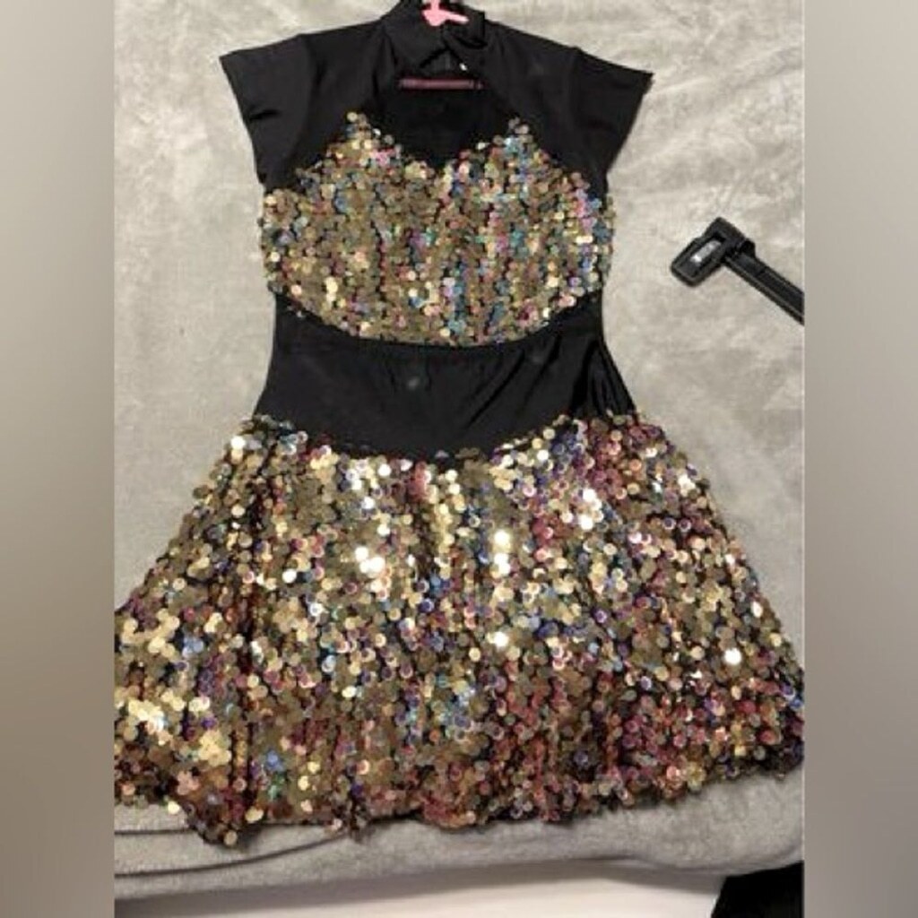 Girls Dance Costume  6pcs Black Gold Size Adult S… - image 2