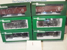 BOWSER  DETROIT,TOLEDO &  IRONTON  2-70t OPEN+ 2-70t COV HOP, 2-50fT BOX CAR DT1
