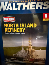 Walthers Cornerstone North Island Refinery 93...