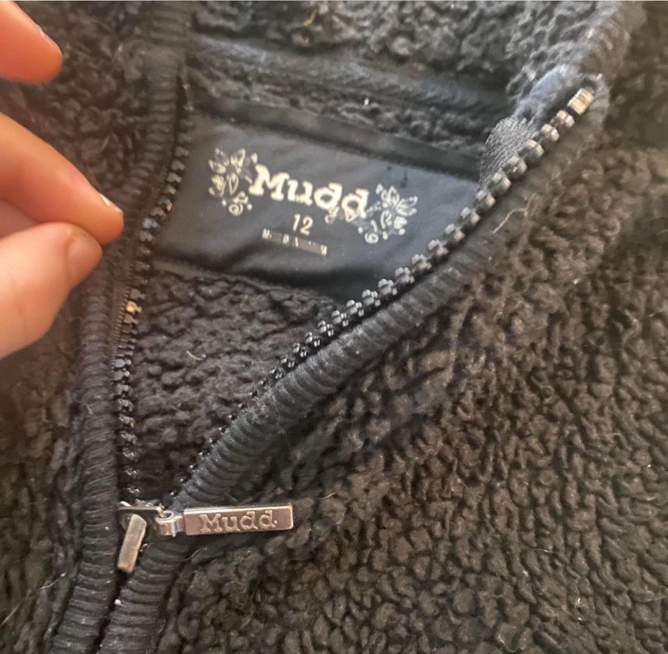 Жилет Mudd Fuzzy размер 12 для девочек черный пушистый многослойный - Изображение 2 из 2