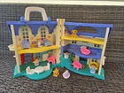 Vintage 1996 Fisher Price Little People Dollhouse Home Sweet Home Set # 1125