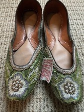 NWT Punjabi Jutti/Indian Ethnic Beaded Mojari/Ballet Sandals - GREEN SIZE 10