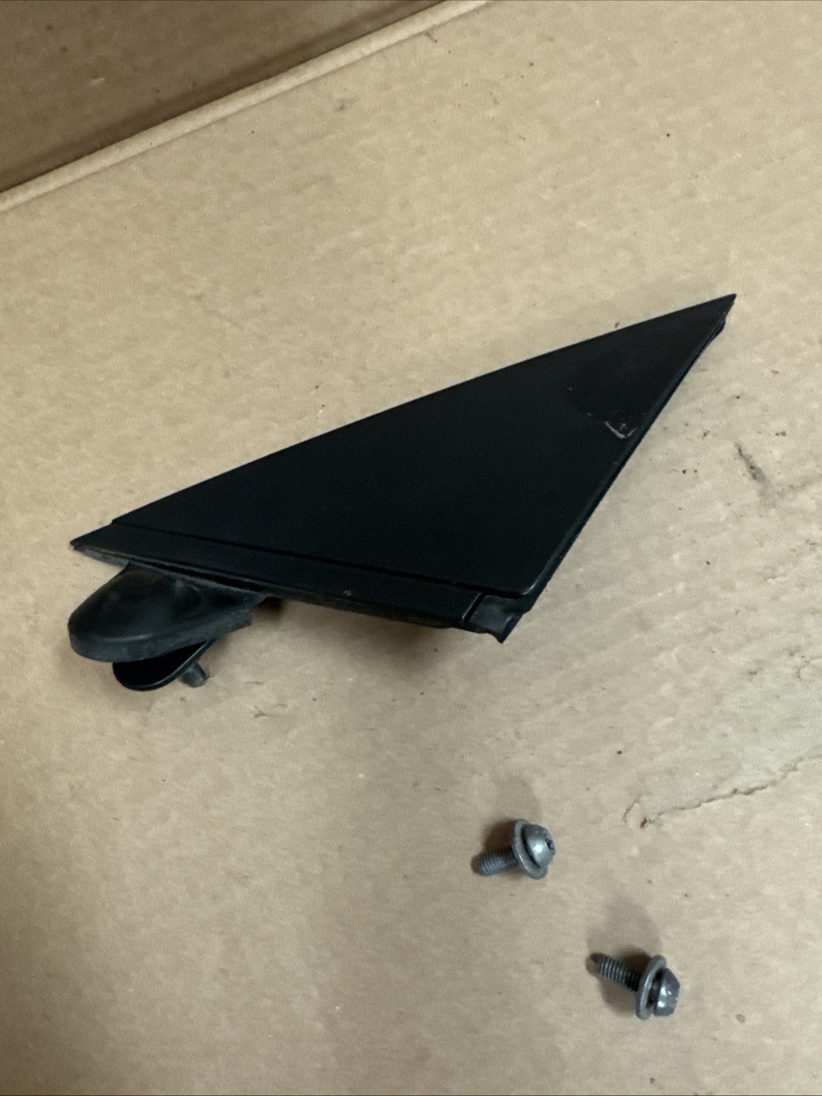 2008 - 2015 AUDI R8 Fender LEFT Cover SIDE CORNER MOLDING TRIM OEM Screws 0007