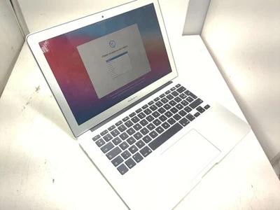 Macbook Air 13" 2015 Big Sur OS - 1.6 GHz I5-5250U - 8 GB RAM - 120 GB SSD - ... - Image 1 of 4