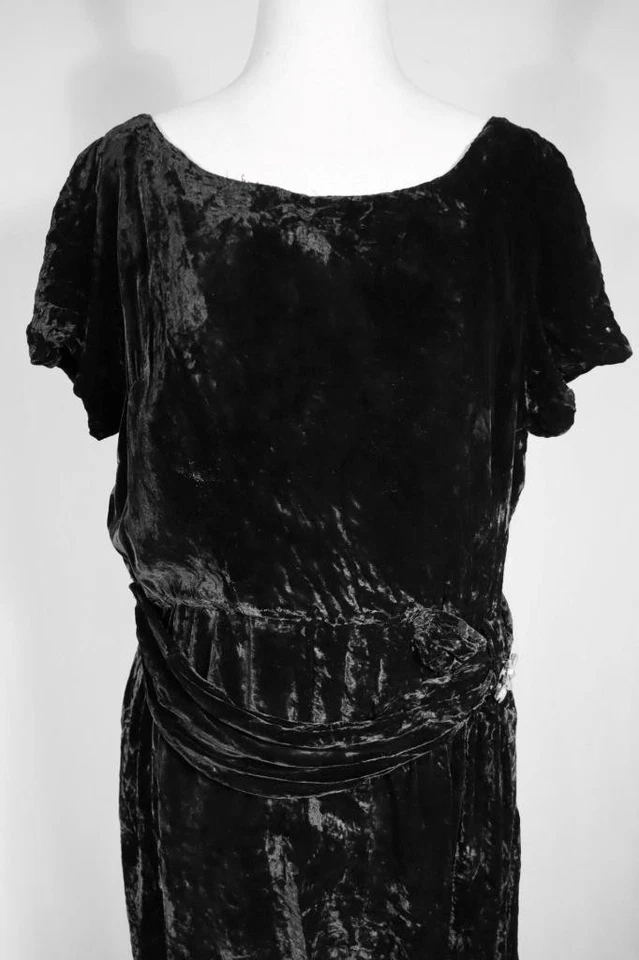 Robe Vintage Années 1940 En Velours De Soie Noir Taille 14-16 - Photo 2/4