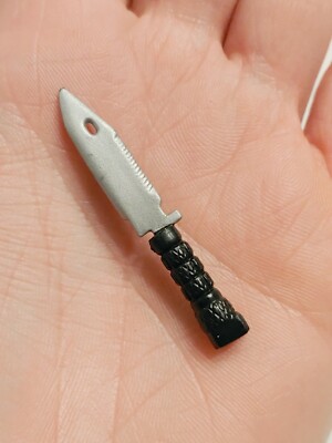 GI JOE KNIFE/WEAPON ACCESSORY FOR 12