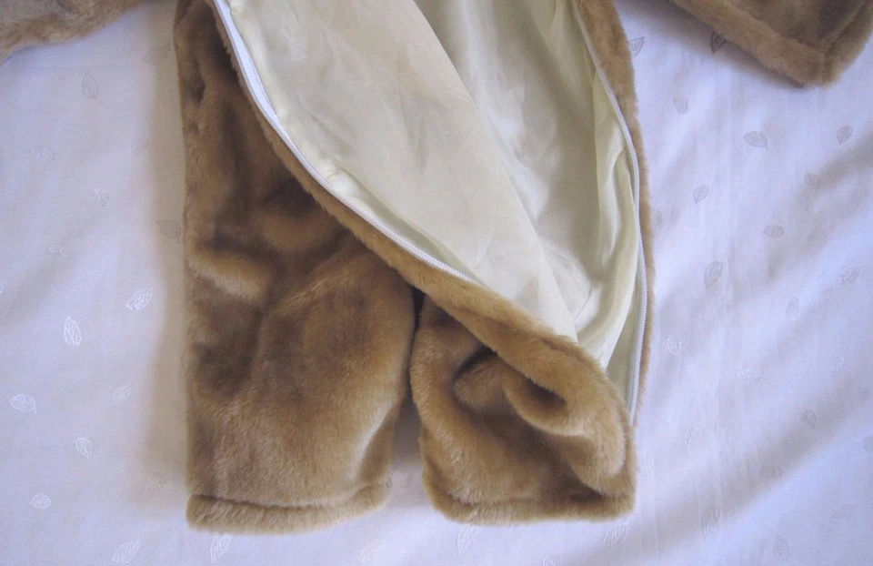 Cute One Piece Suit Fully Lined Tan Fur Lion Halloween Costume Size 12 Months - Image 4 of 4