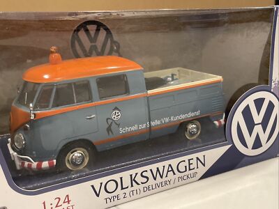 1:24 Motor Max Volkswagen Type 2 (T1) Delivery Blue Orange Service Pickup Model
